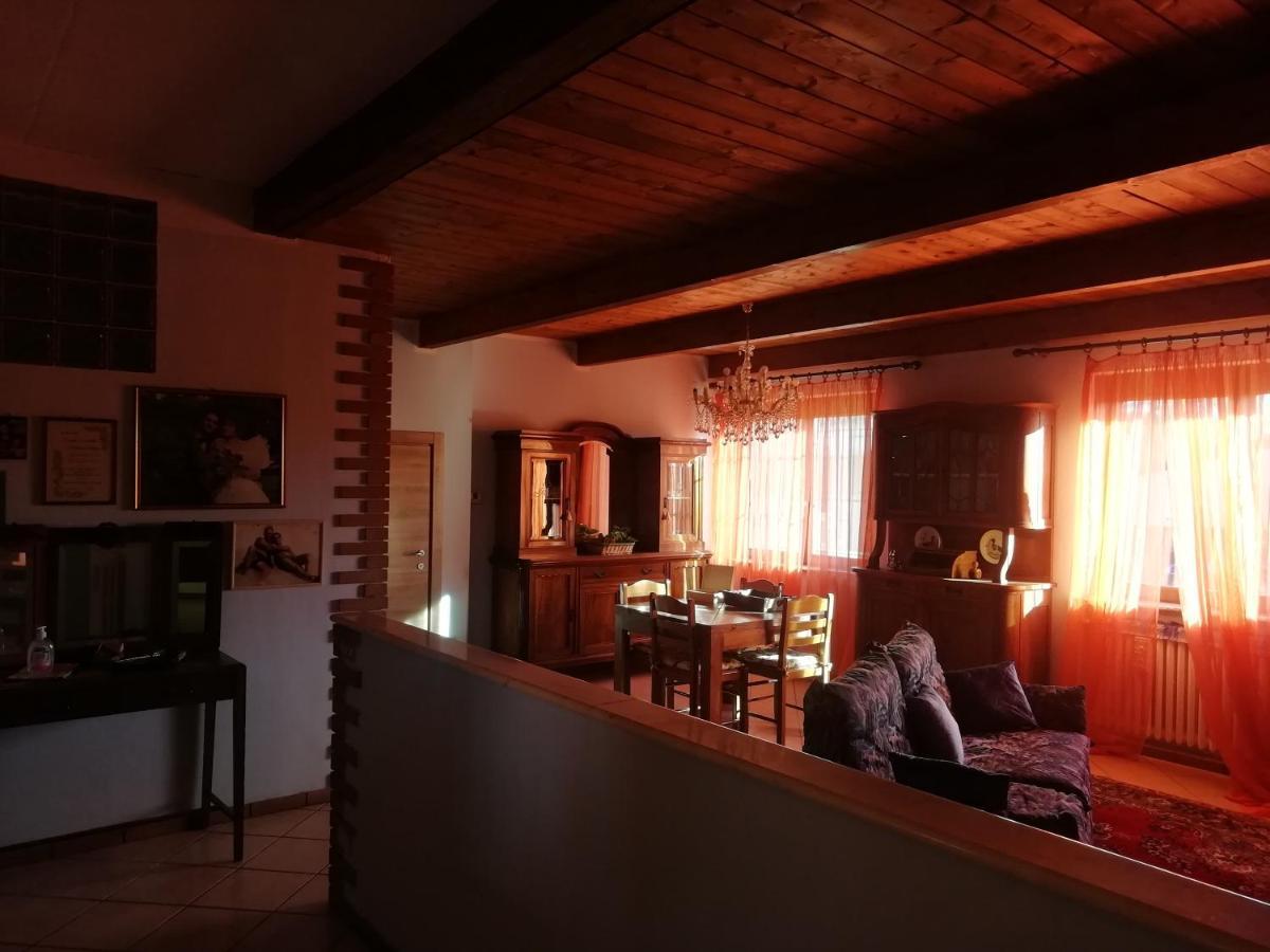 Un Bell Incontro Appartement Borgo Ticino Buitenkant foto