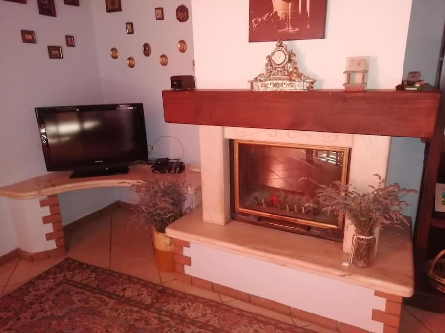 Un Bell Incontro Appartement Borgo Ticino Buitenkant foto